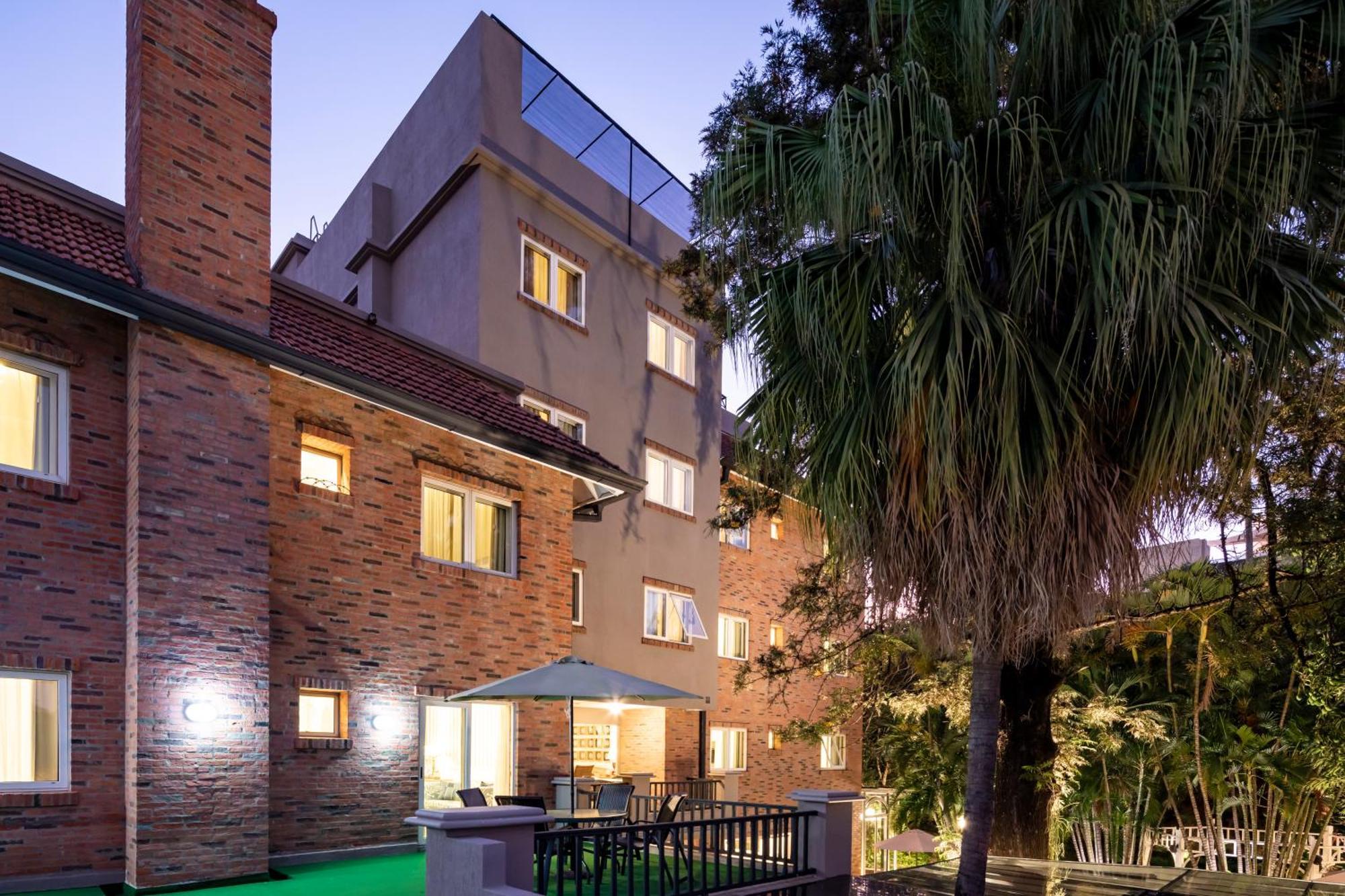 Hotel Villa Morra Suites Asuncion Buitenkant foto