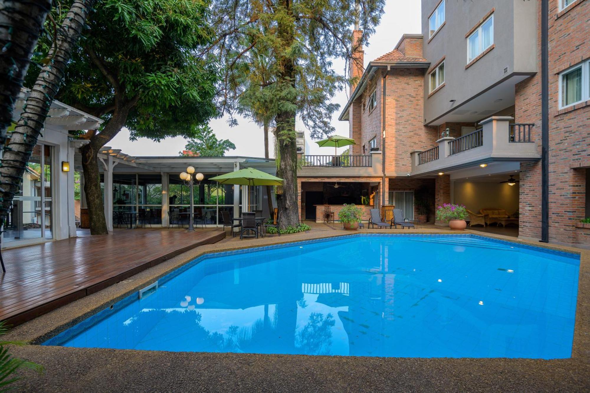 Hotel Villa Morra Suites Asuncion Buitenkant foto